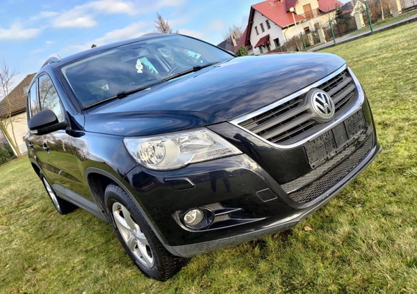 Volkswagen Tiguan cena 34400 przebieg: 60000, rok produkcji 2008 z Wrocław małe 67